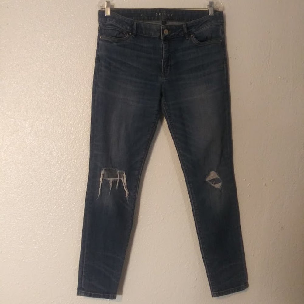 White House Black Market The Skinny women's size 12 medium wash ripped jeans